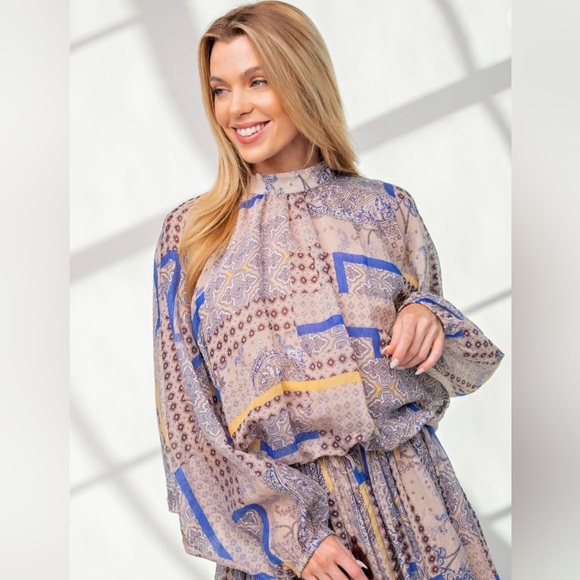 Easel Los Angeles Dresses & Skirts - NEW! Easel “Easy on the Eyes” Blouse in Royal